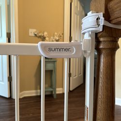 Summer Infant Banister and Stair Safety Gate