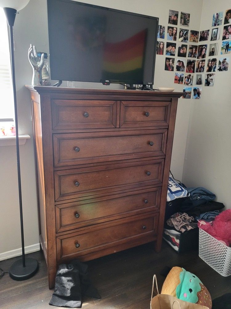 Bedroom Set