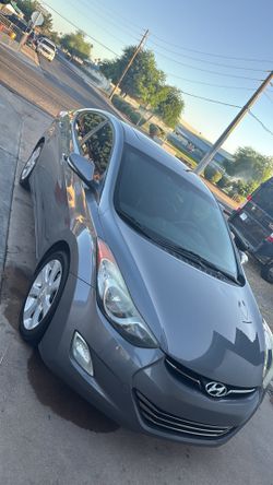 HYUNDAI ELANTRA EDICIÓN LIMITADA