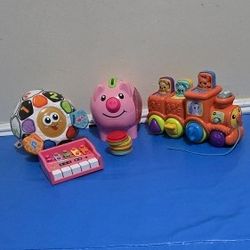 Fisher-Price Monster Trucks Racing Ramp / Green Toys Scooper Construction Truck / Green Toys Car Carrier / Mini Toy Trucks