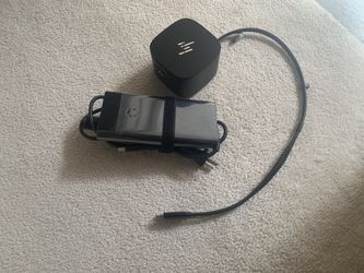 HP Laptop Docking Station W/ 230W Power Supply