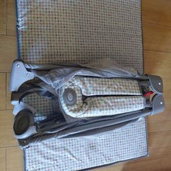 Graco pack N Play 