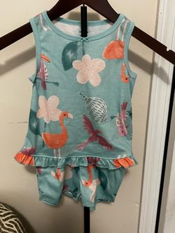 Girls pjs sets