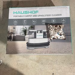 Portable carpet and upholstery cleaner
