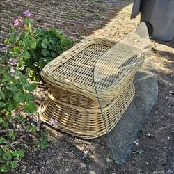 Basket Coffee Table With Glass Tabletop