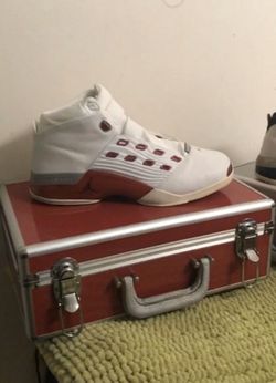 2002 Jordan 17 Varsity Red Original Casing (size 10)