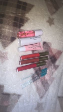 Cosmetics bundle
