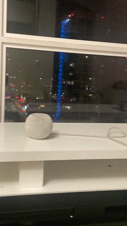 Apple HomePod Mini White Smart Speaker