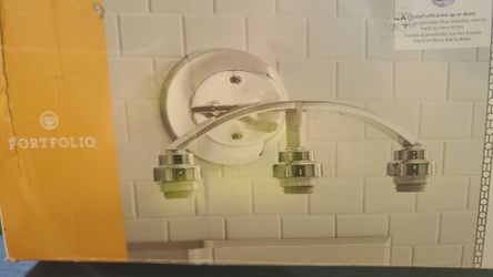 3-Light Vanity Light