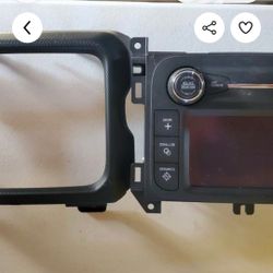 Stock 2018 jeep wrangler JL stereo and speakers