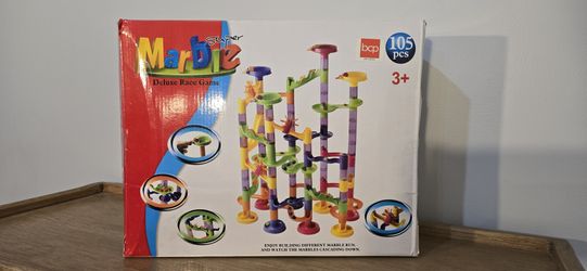 Super Deluxe Marble Race Game - 105 pieces