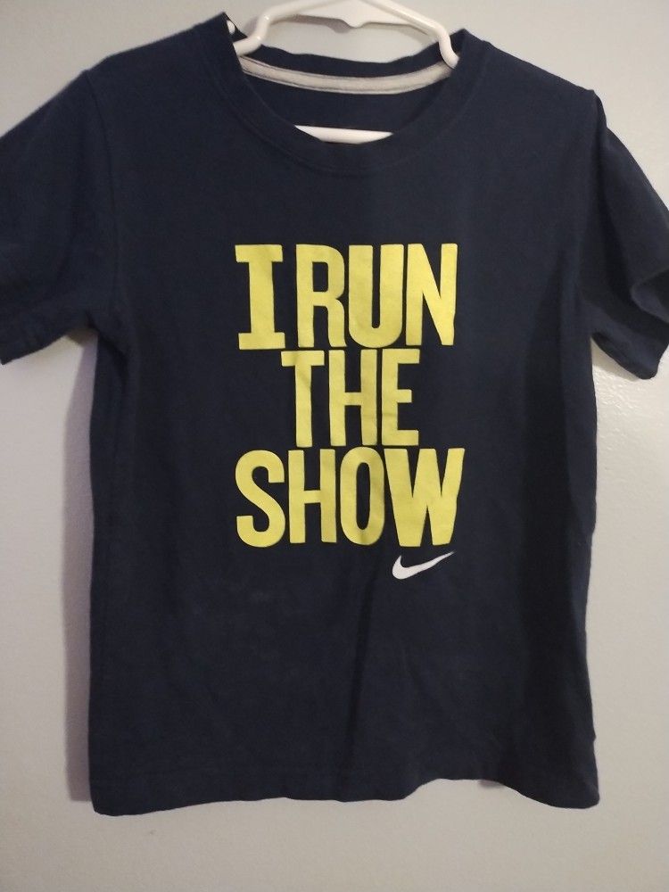 NIKE TODDLER T-SHIRT..... CHECK OUT MY PAGE FOR MORE ITEMS