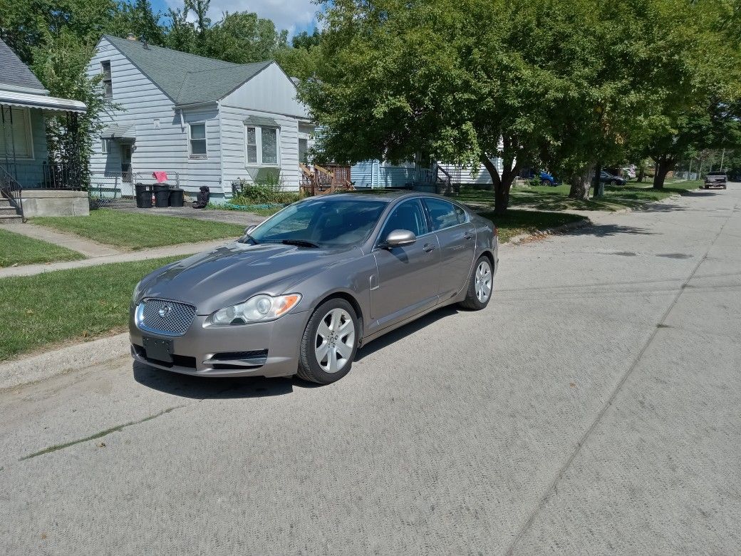 2012 Jaguar XF