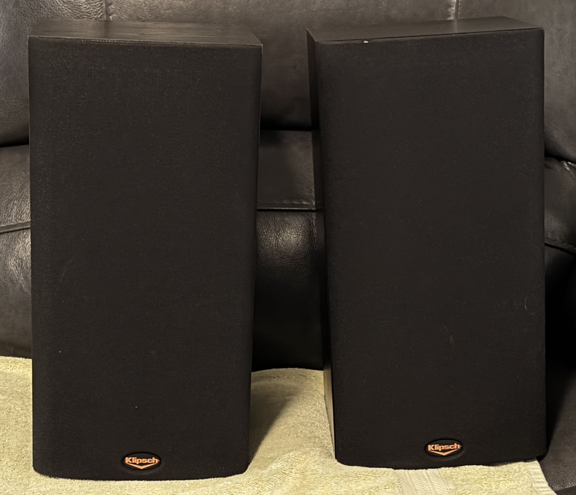 Klipsch SB-3 Bookshelf Speakers Pair Ebony B stock Power Handling: 100 Watts RMS (400 Watts peak power)