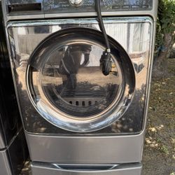 Kenmore Elite Dryer With Pedestal
