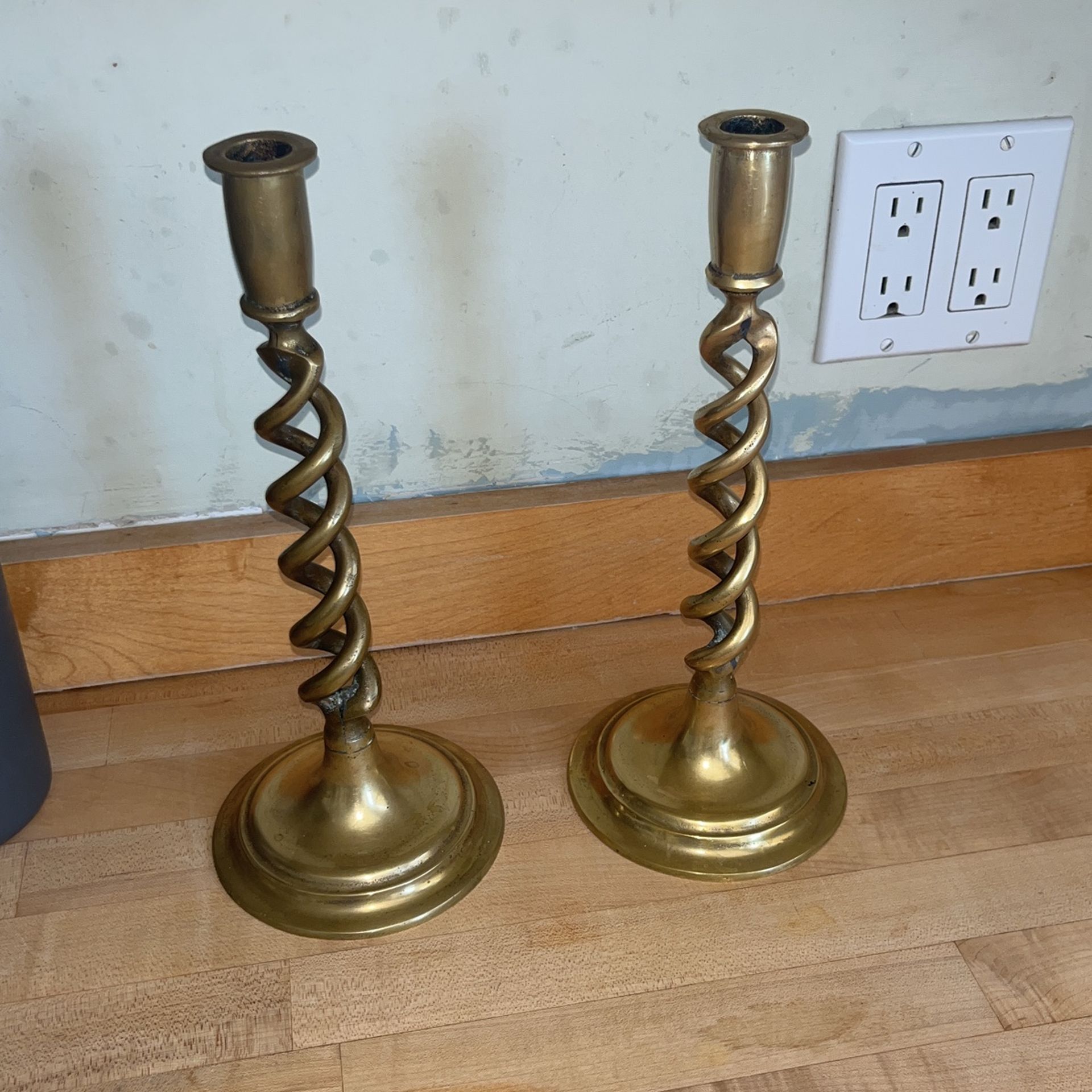 Heavy Brass Barley Twist Candlesticks – Vintage Pair
