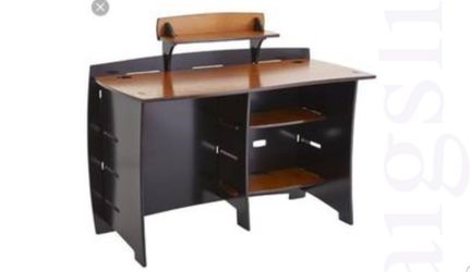 Nice Desk No Screws Need It