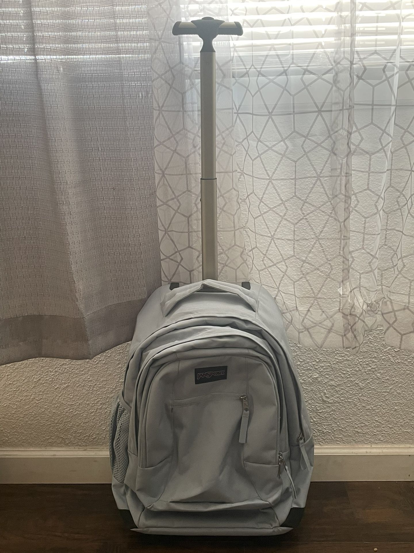 JanSport Driver 8 Rolling Backpack