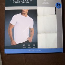 Crew neck Perry Ellis portfolio