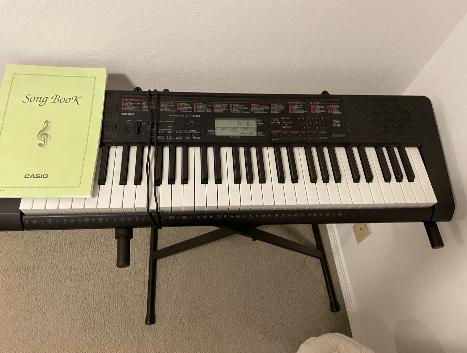 Casio Electric Keyboard