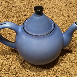 Vintage AVCO Vitrified China Teapot