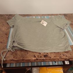 Aeropostake Female Shirt 