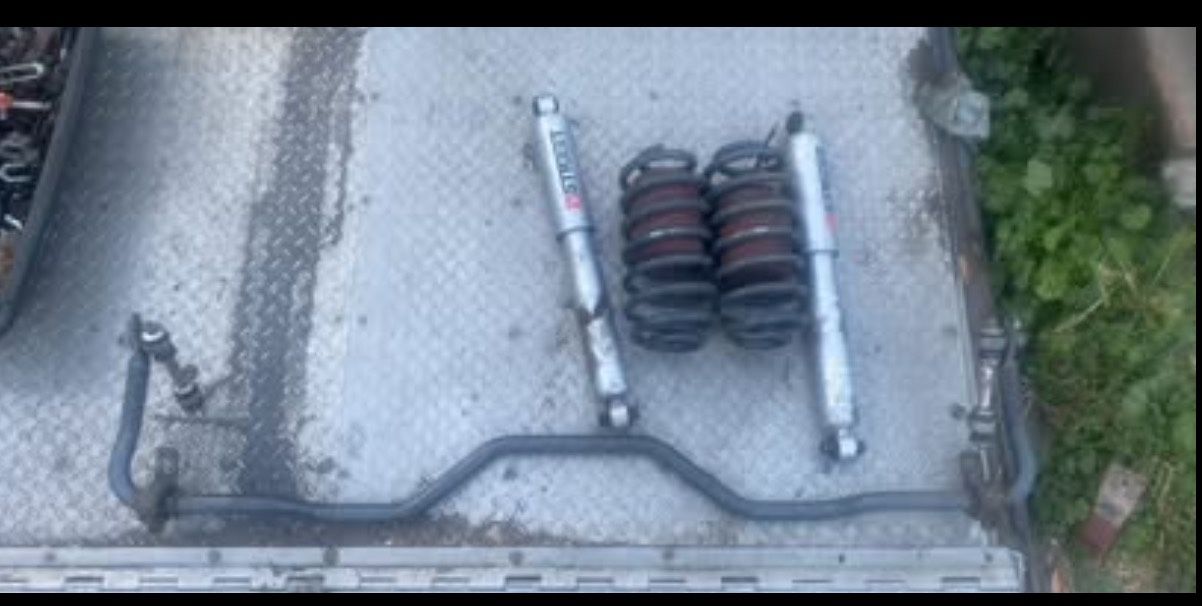 Trailblazer SS Rear Springs Sway Bar Panharden Bar