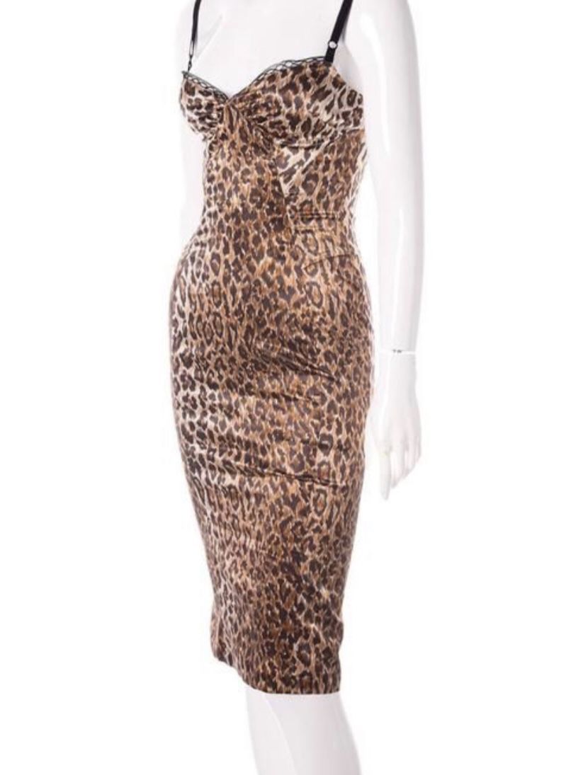 💯 Authentic Dolce and Gabbana Iconic Leopard Print Dress