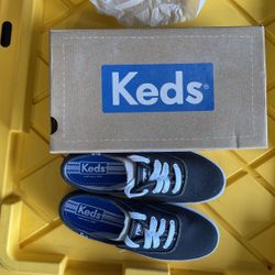 NEW Keds Women's Champion Canvas Lace Up Sneaker
