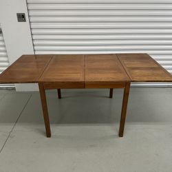 Vejle Stole Mobelfabrik Danish Drop-Leaf Dining Table