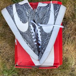 Nike Blazers Size 13