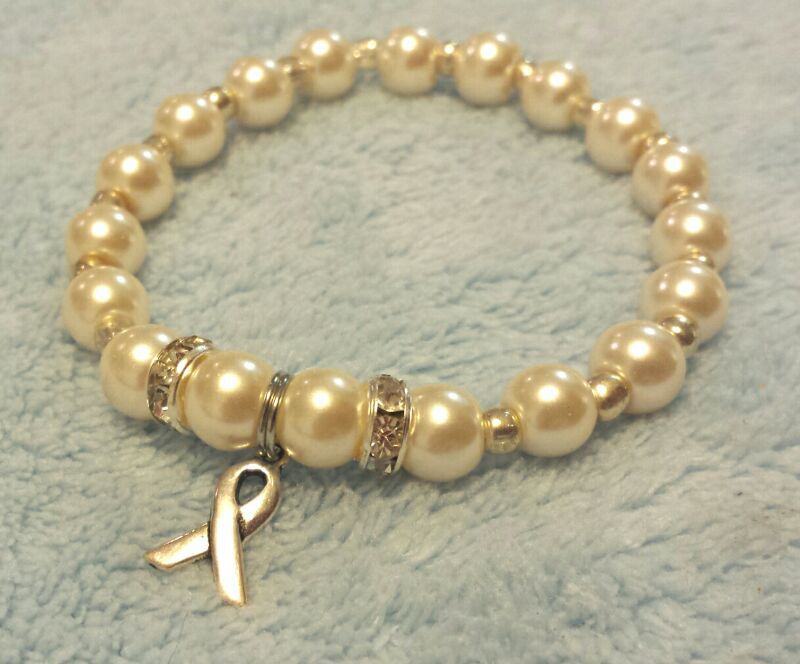 Pretty NEW pearl stretchy bracelet - great gift for breast cancer survivor