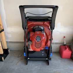 Toro 22” Lawnmower - Like New 