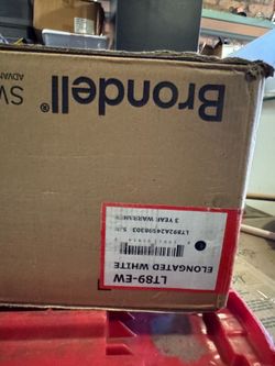 Brondell Swash LT89 Electronic Bidet Seat (Elongated, White), model number LT89-EW.