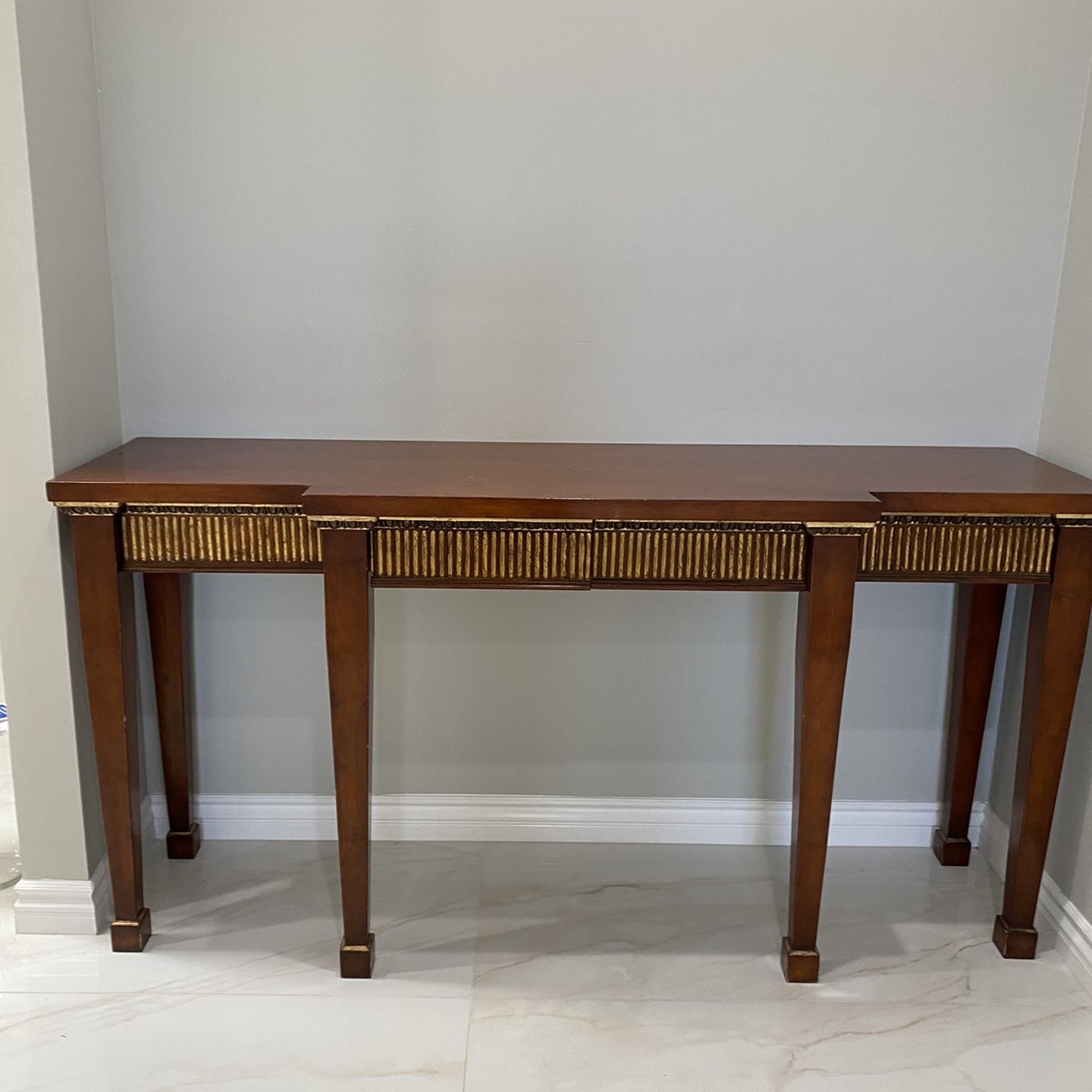 Elegant Sofa Console Tables
