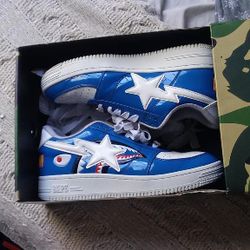 Bape Sneakers Size 9