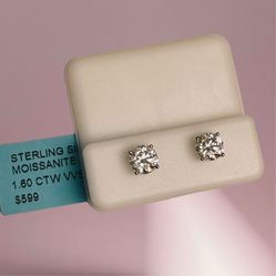 MOISSANITE 925 STERLING SILVER STUD EARRINGS