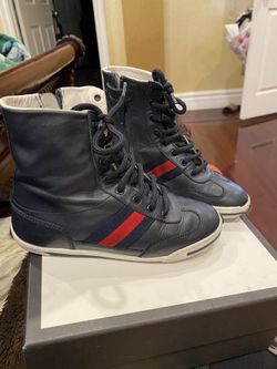 Toddlers boys size 12 gucci boots