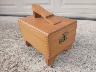 Vintage Oak Shoe Shine Box Stand *30.00* Dovetailed Made in Yugoslavia w/ Brushed and Supplies
