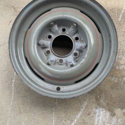 Set Of 16”x 6” Chevy Rims 