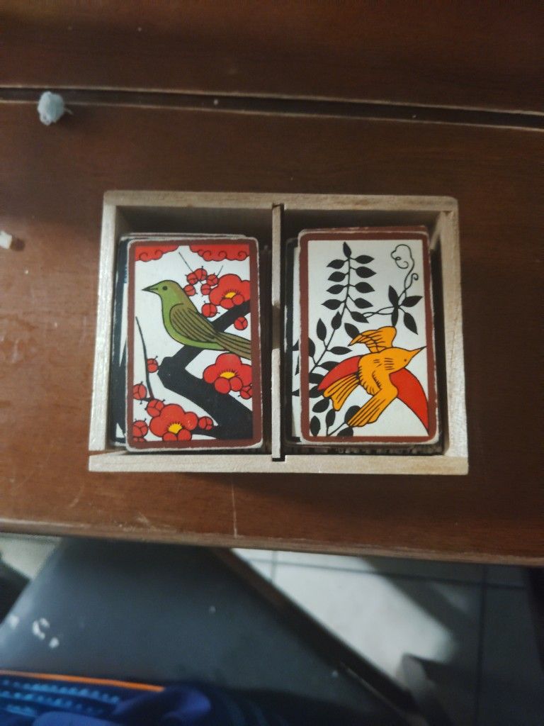Nintendo HANAFUDA Japanese Traditional card game Card deck Braggart Tengu