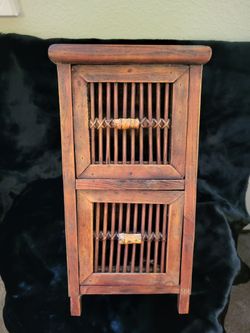 CD  holder/cabinet