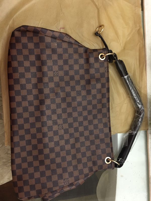 Louis Vuitton Handbag $400 for Sale in Grand Prairie, TX - OfferUp