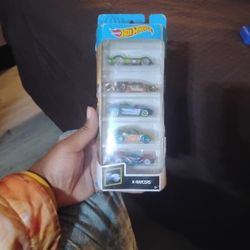 Hot wheels X-racers