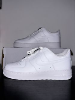 Air Force 1 ā07 Triple White - Brand New SZ 9