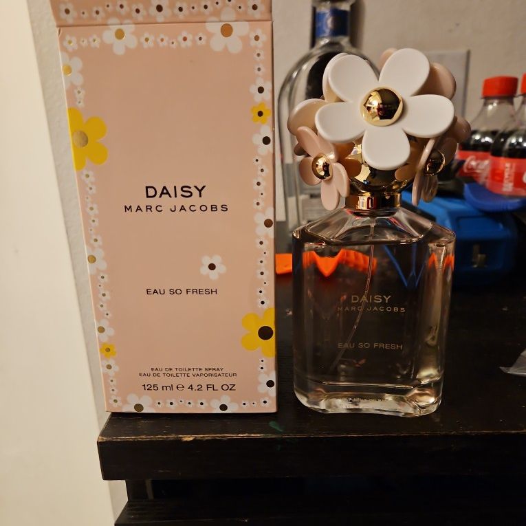 Daisy By Marc Jacobs 