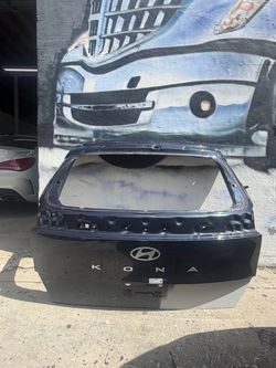 HYUNDAI KONA ORIGINAL REAR TAILGATE HATCH 2024/2025/2026