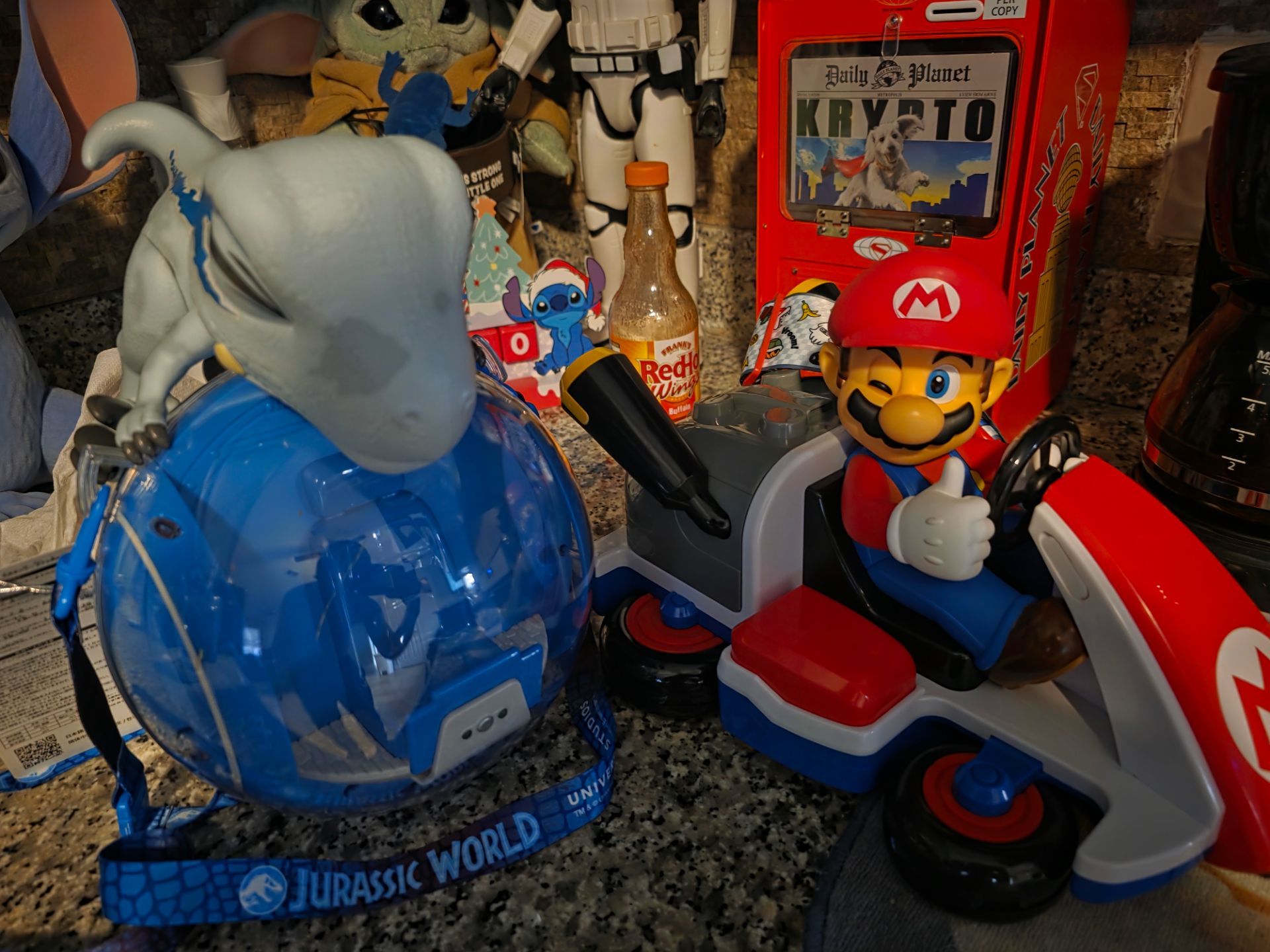 Popcorn buckets