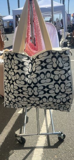 White canvas purse for design