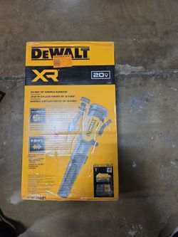 Dewalt 20V Handheld Blower Kit